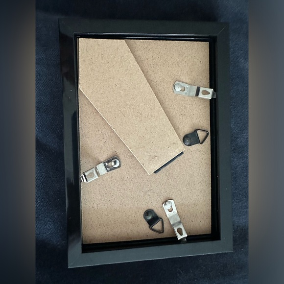 Gray Malin quote posts are 4x6 print framed in either white or black frame - Picture 3 of 6